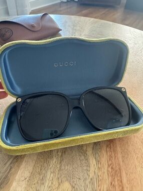 Gucci Black Oversized Square Sunglasses with Gold Logos